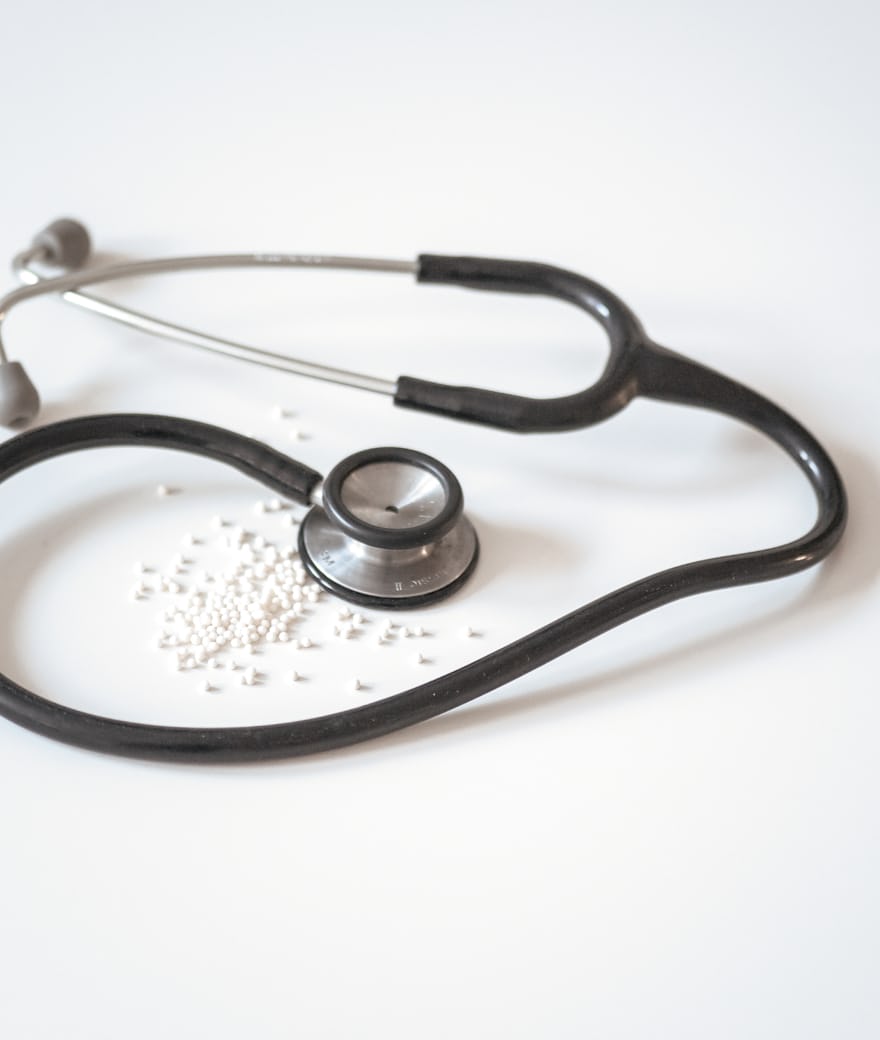 Medical interpreter supporting a patient consultation